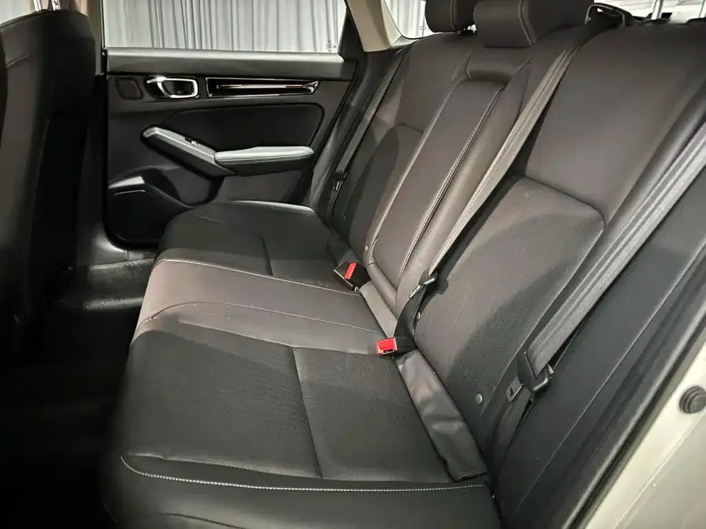 Honda Civic — фото 10