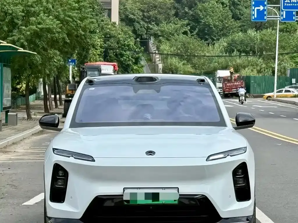 NIO EC6 — фото 5