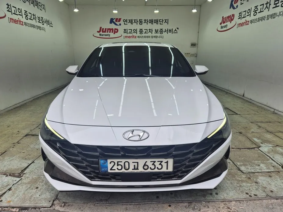 Hyundai AVANTE — фото 1