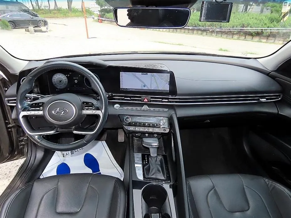 Hyundai AVANTE — фото 4