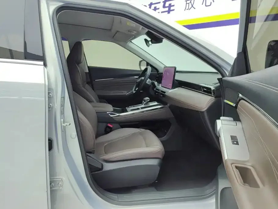 GAC Motor Trumpchi GS4 — фото 6