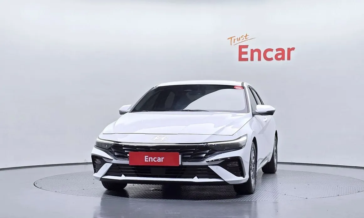 Hyundai AVANTE — фото 2
