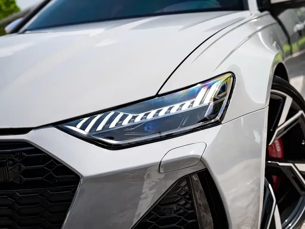 Audi RS 6 — фото 2