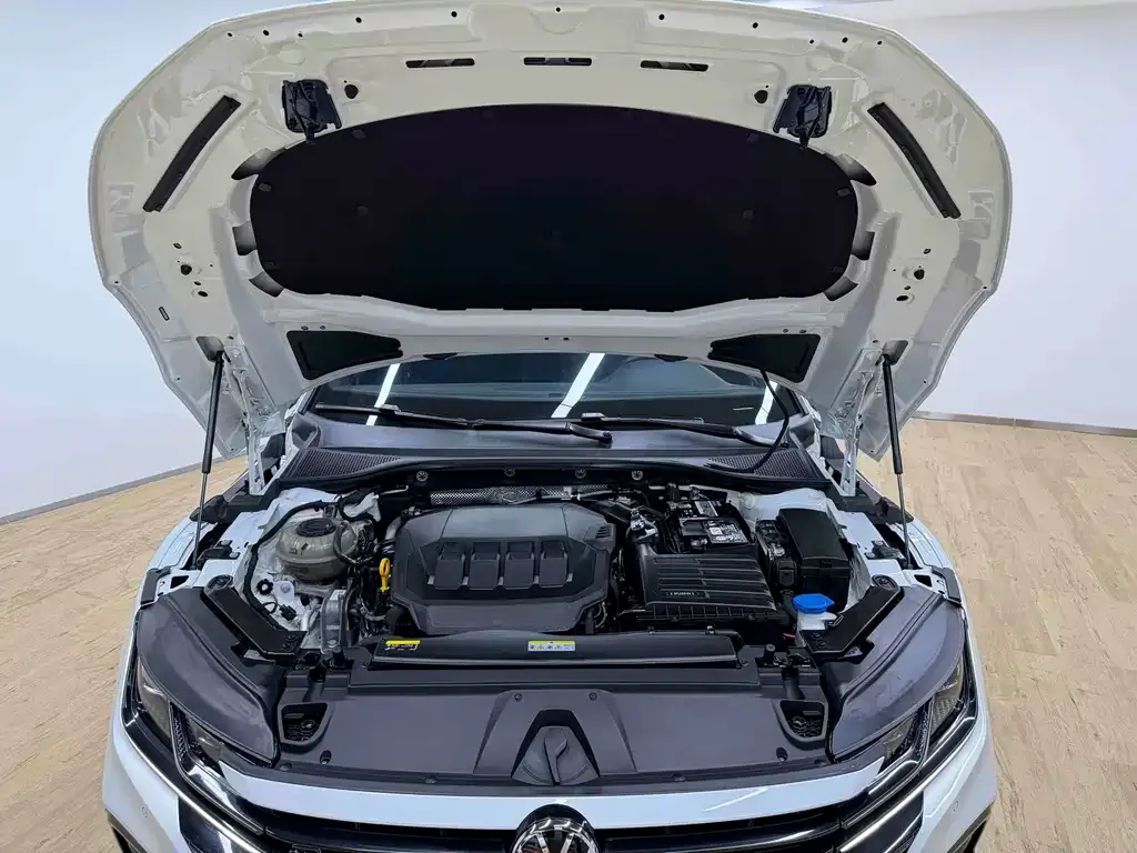 Volkswagen CC — фото 6