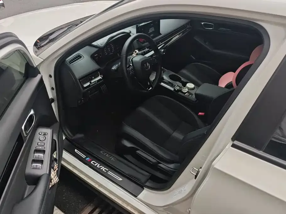 Honda Civic — фото 8