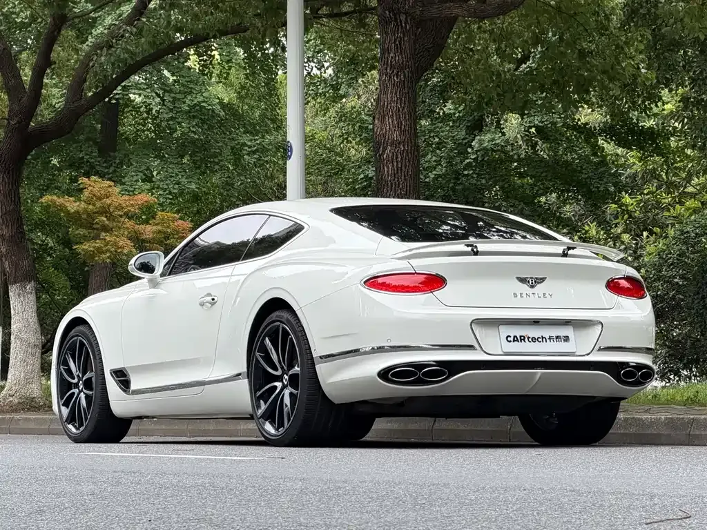Bentley Continental — фото 6