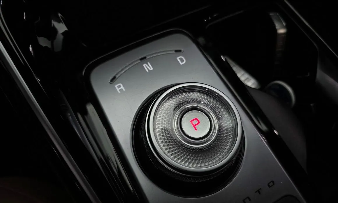 Kia Sorento — фото 5