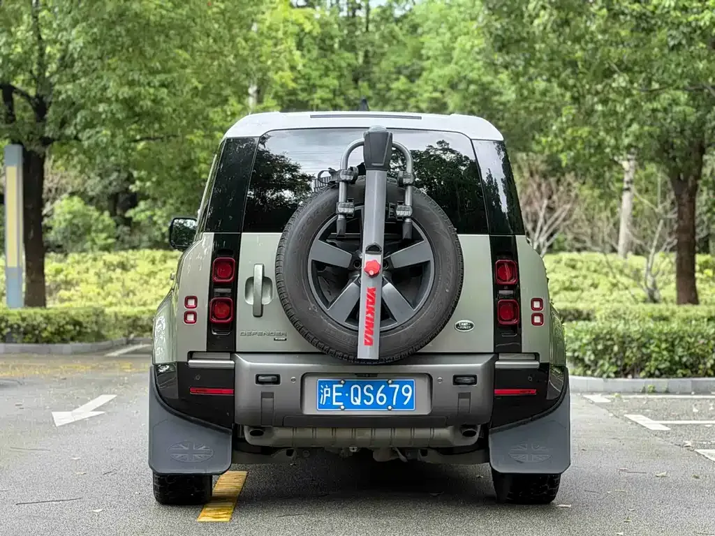 Land Rover Defender — фото 9