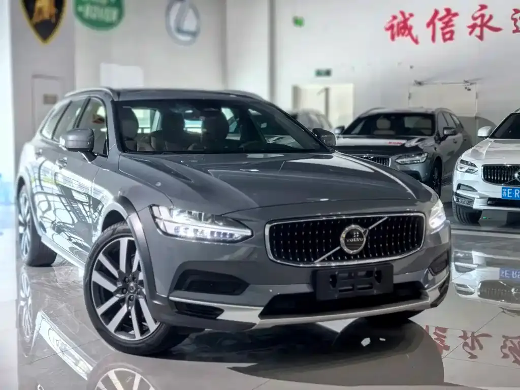 Volvo V90 — фото 9