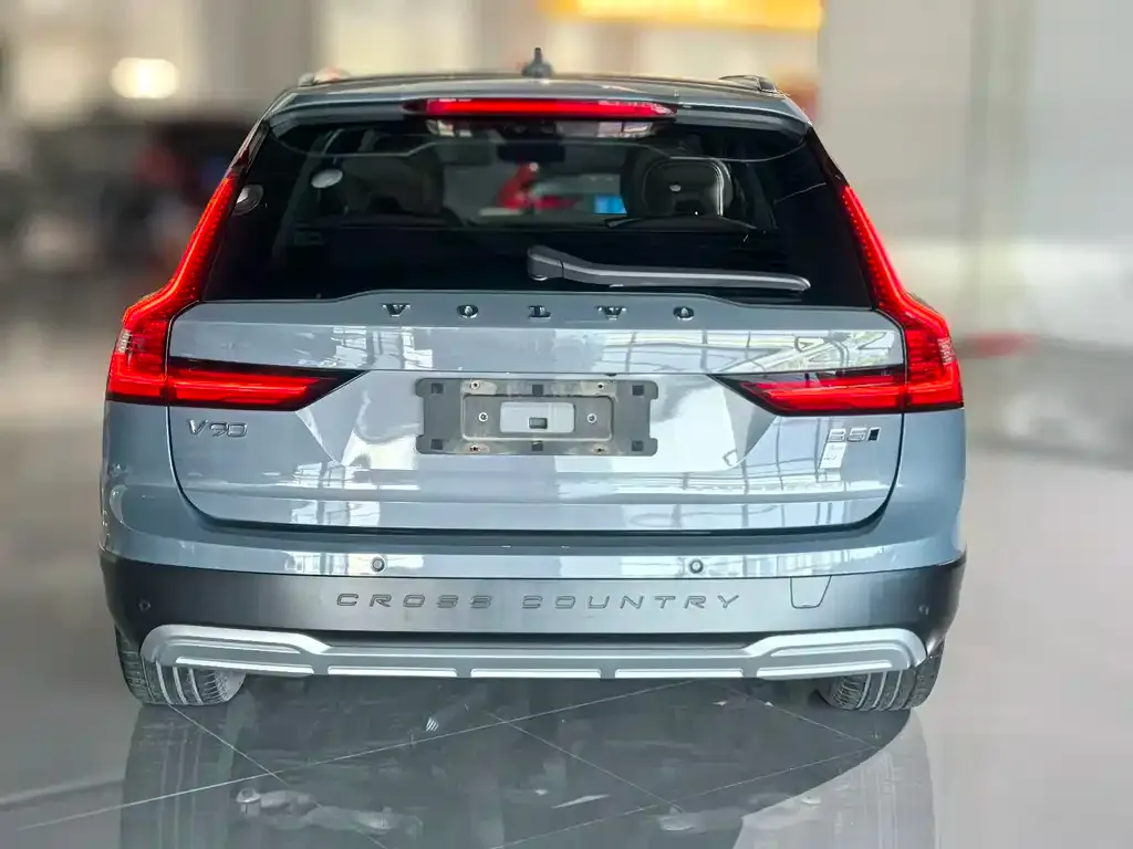 Volvo V90 — фото 3