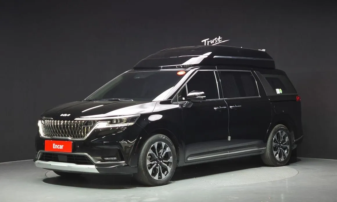 Kia Carnival — фото 1