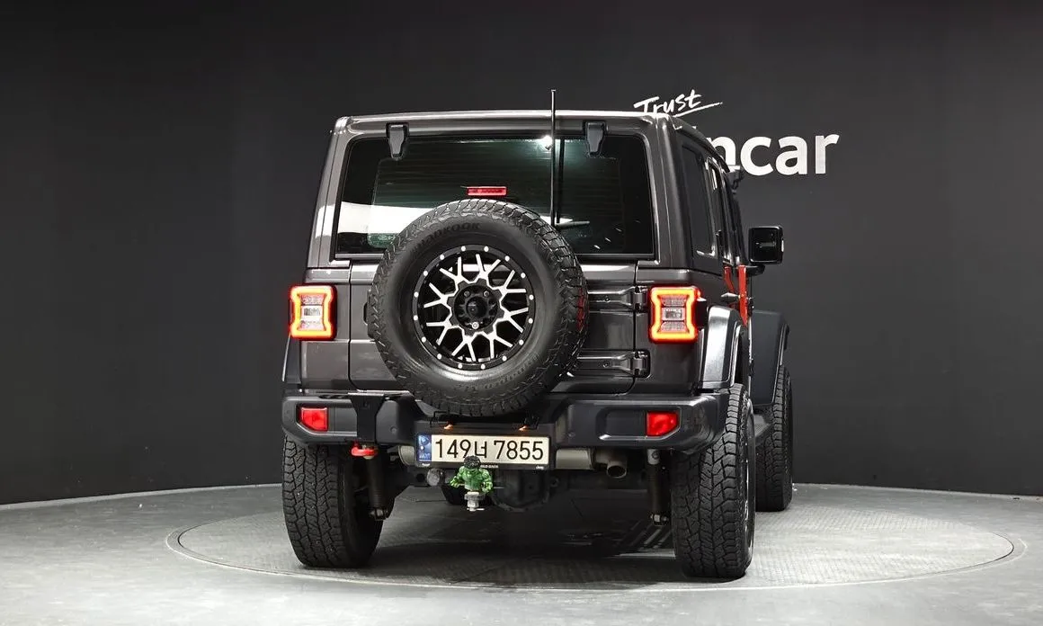 Jeep Wrangler — фото 2