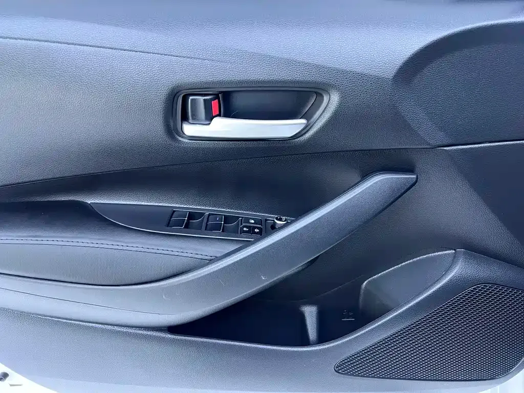 Toyota Levin — фото 10