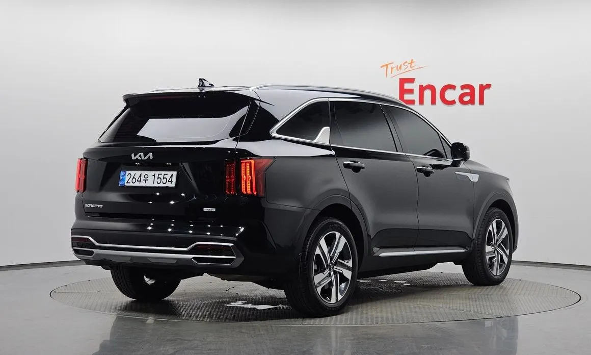 Kia Sorento — фото 6