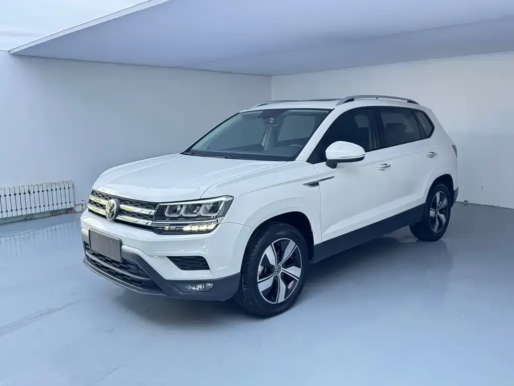 Volkswagen Tharu — фото 1