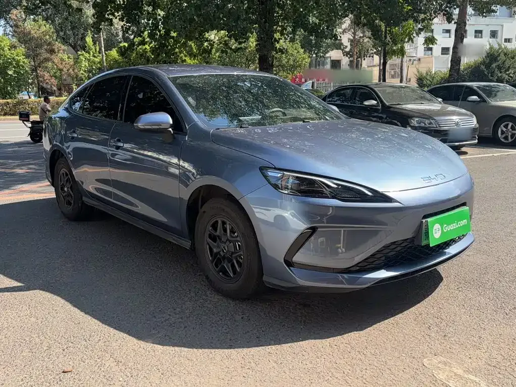 BYD Seal 05 DM-i — фото 7
