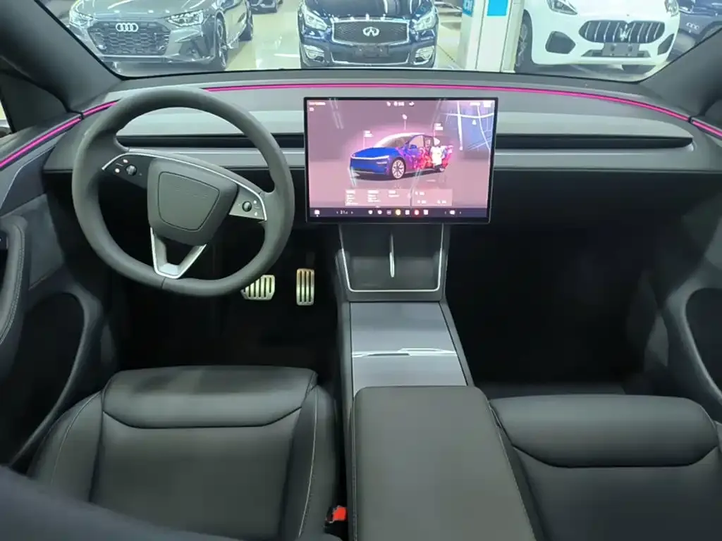 Tesla Model Y L — фото 3