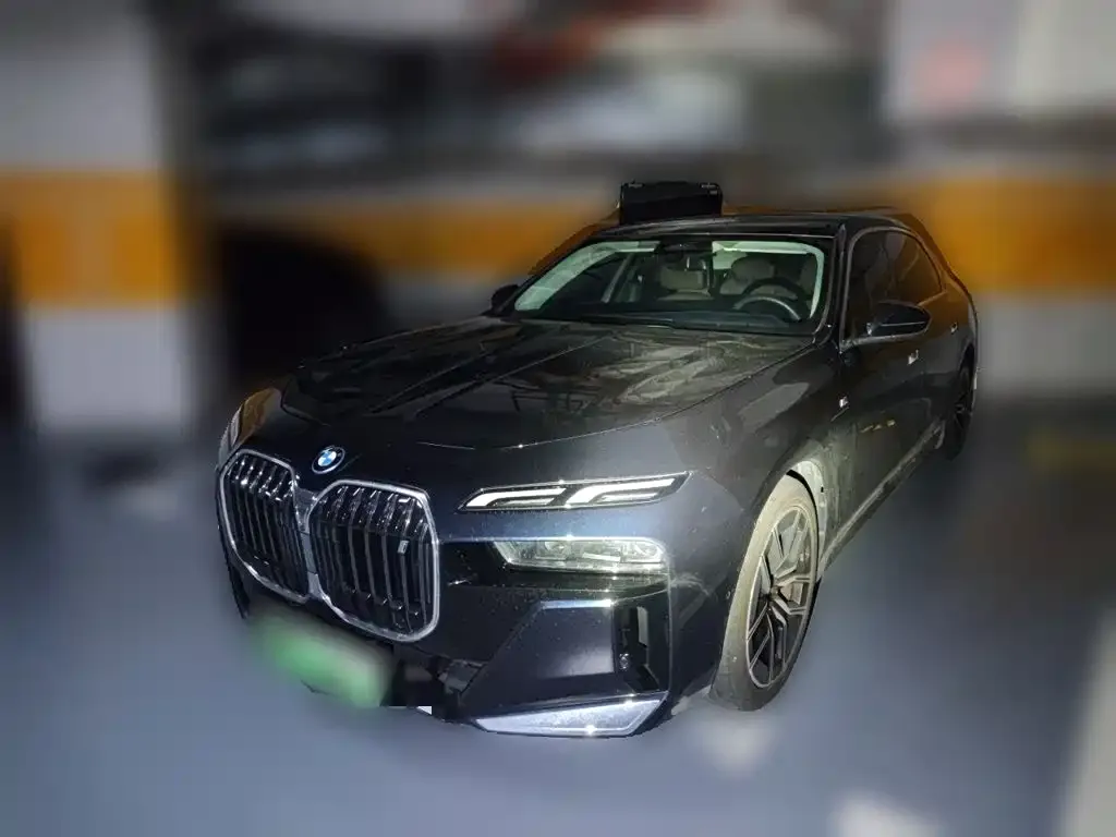 BMW i7 — фото 3