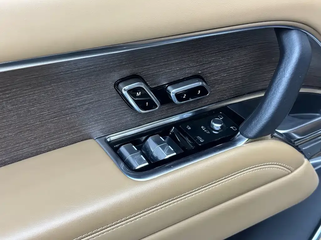 Land Rover Range Rover — фото 10
