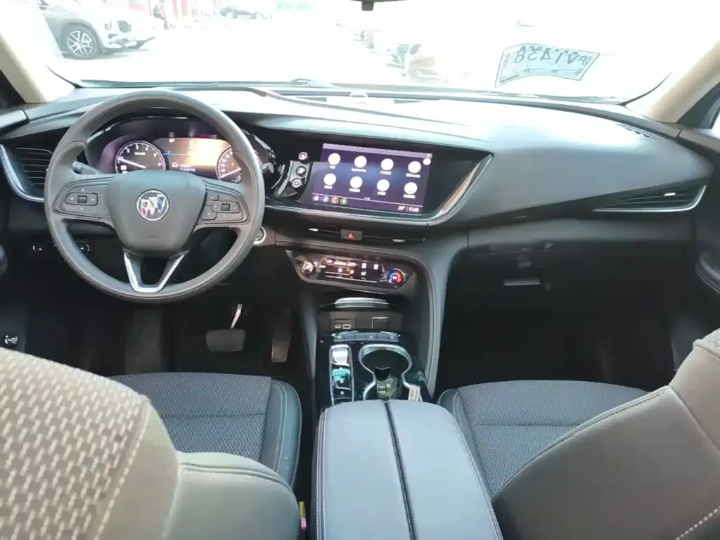 Buick Envision Plus — фото 2