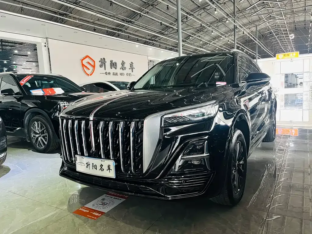 Hongqi HS5 — фото 1