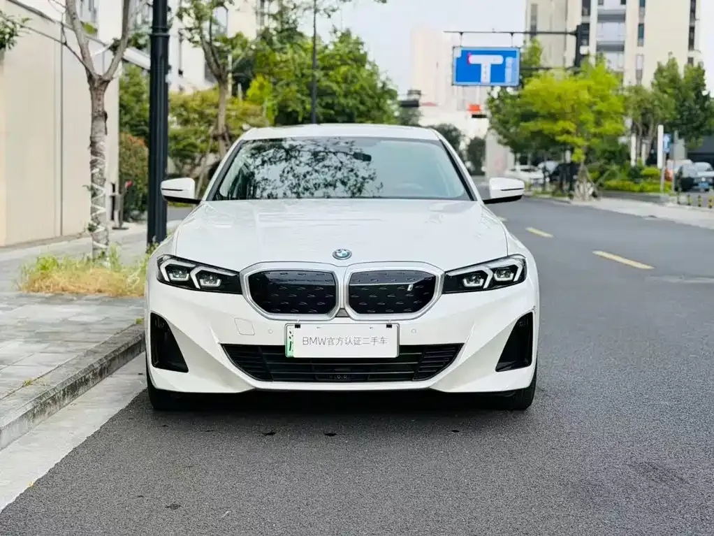BMW i3 — фото 10
