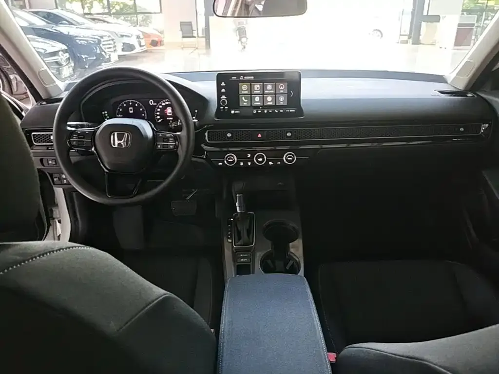Honda Civic — фото 8