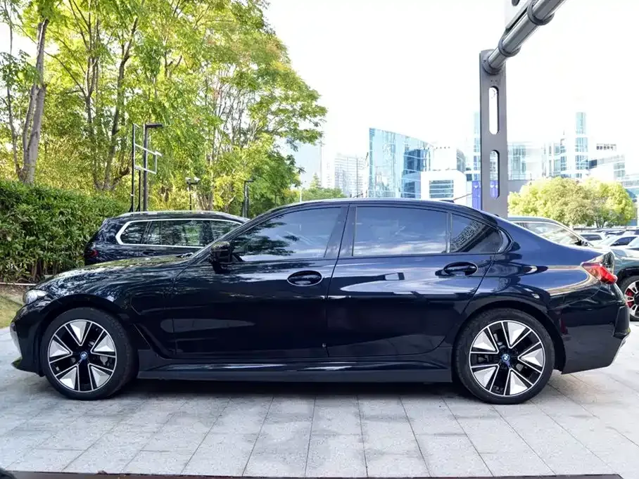 BMW i3 — фото 6