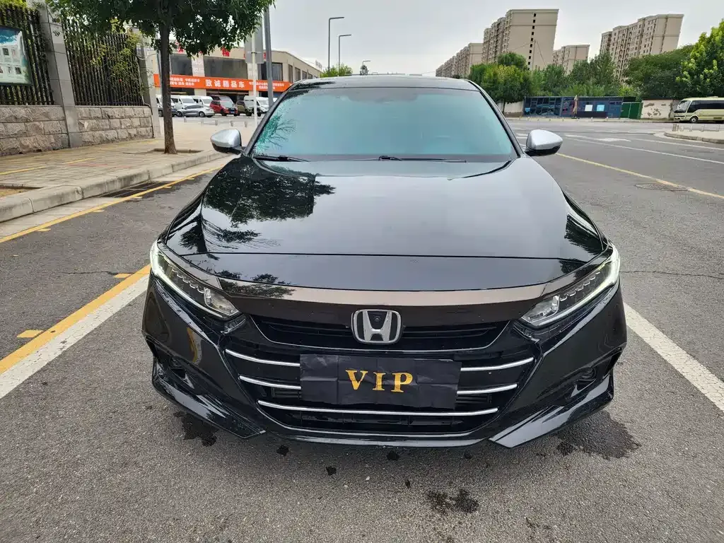 Honda Accord — фото 4