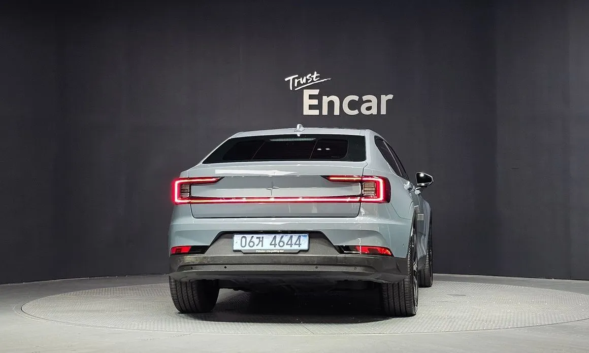 Polestar Polestar 2 — фото 4