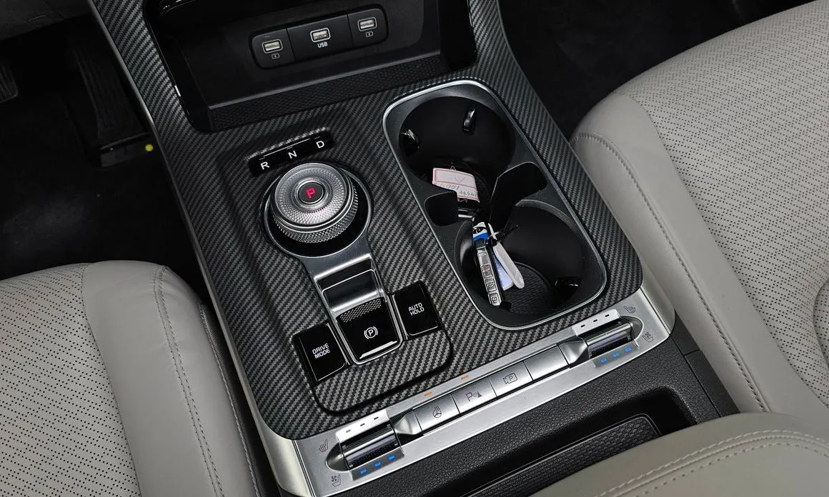 Kia Carnival — фото 10