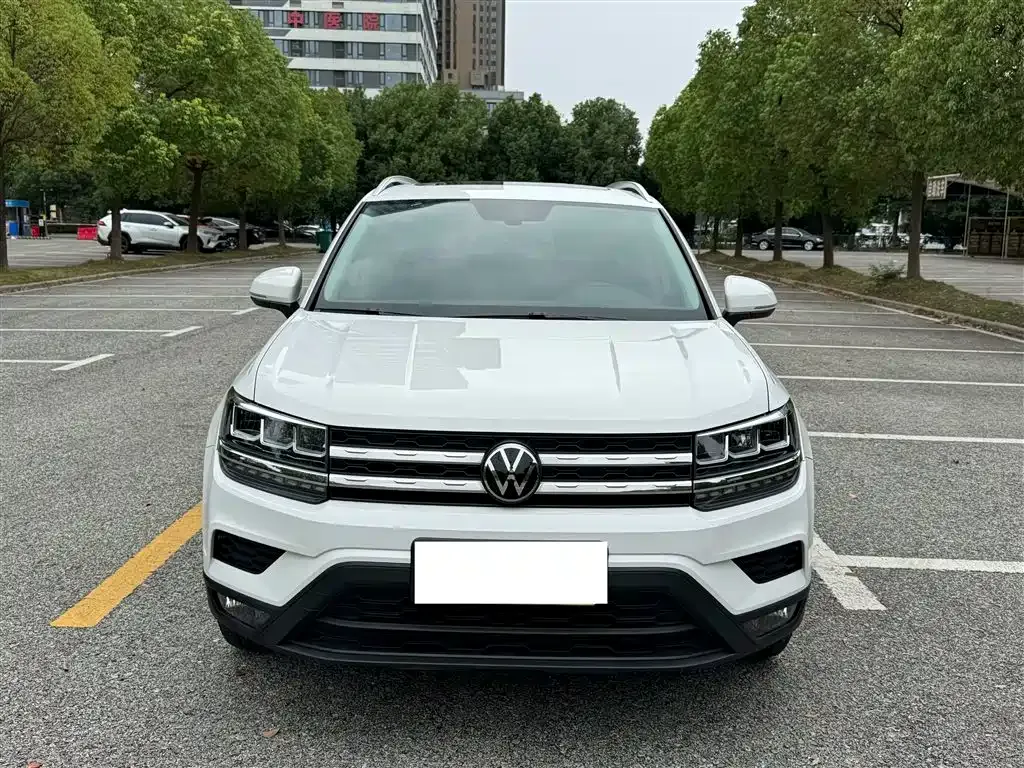 Volkswagen Tharu — фото 7