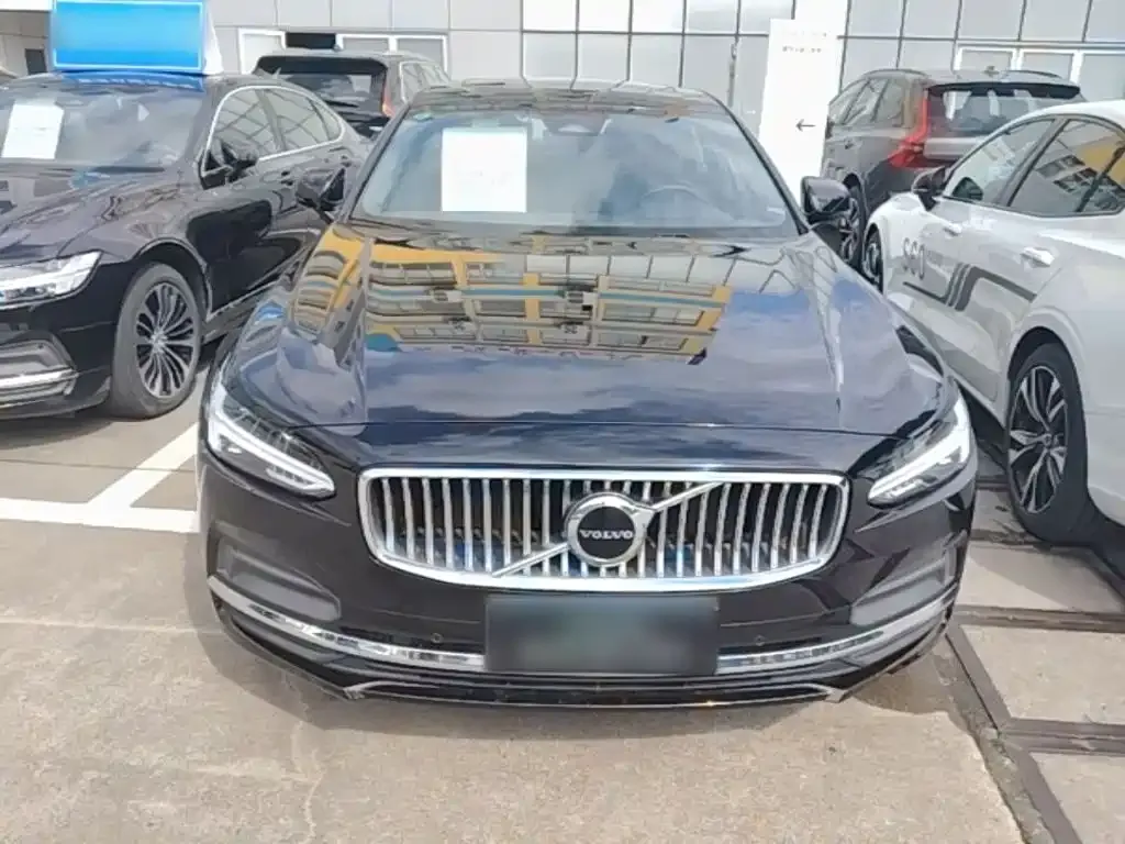 Volvo S90 — фото 3