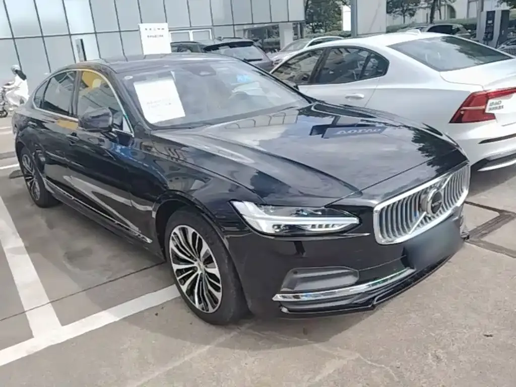 Volvo S90 — фото 4
