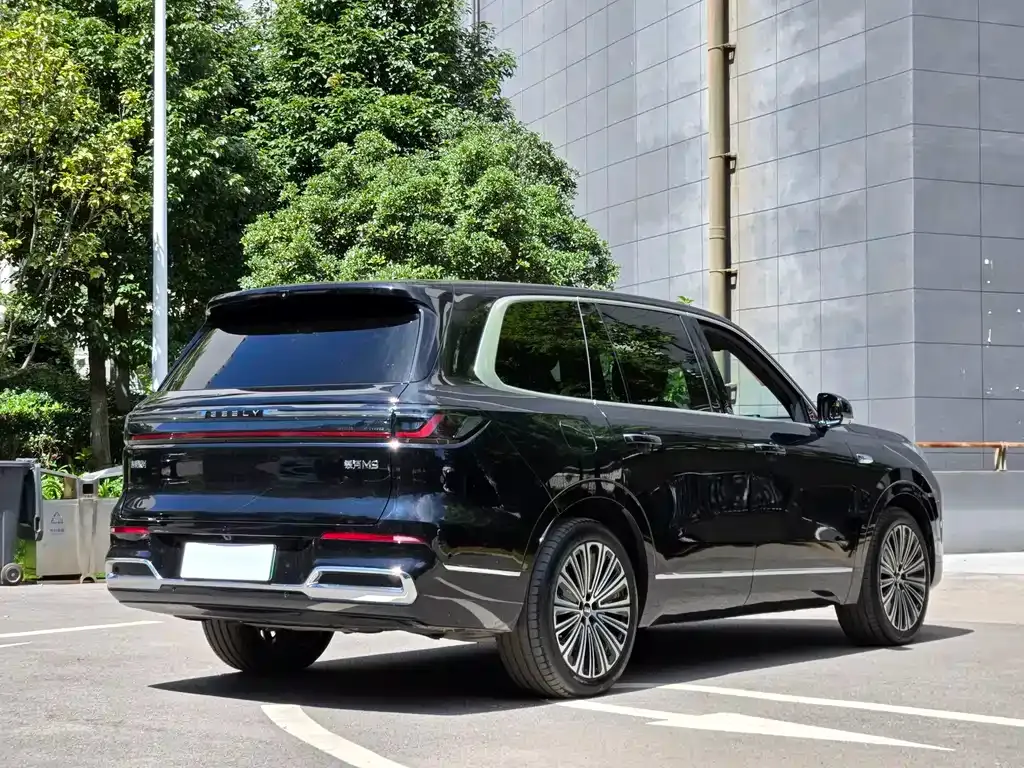 Geely Galaxy M9 — фото 9