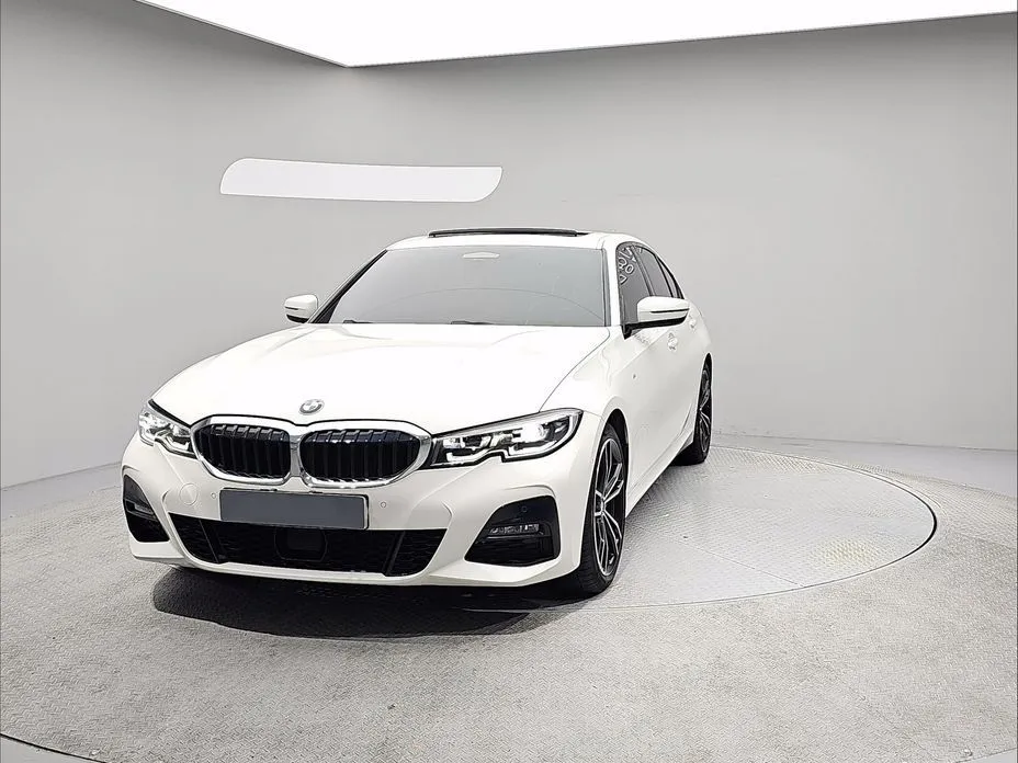 BMW 3-Series — фото 1