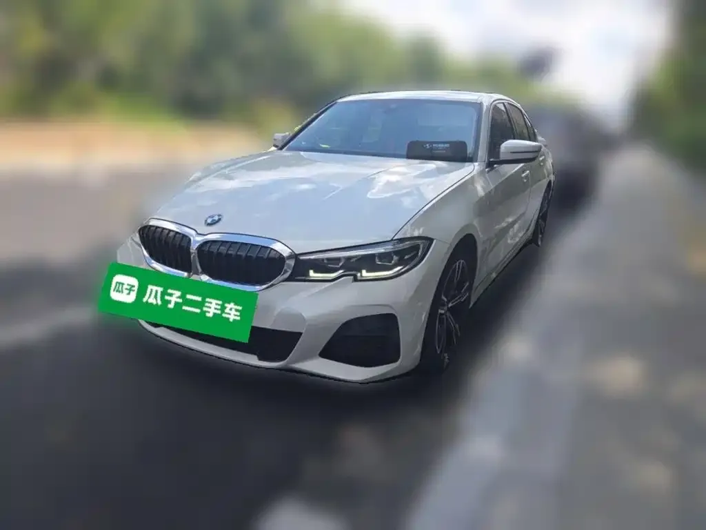 BMW 3 Series — фото 1