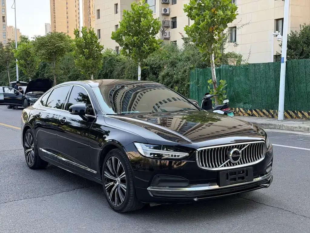 Volvo S90 — фото 2