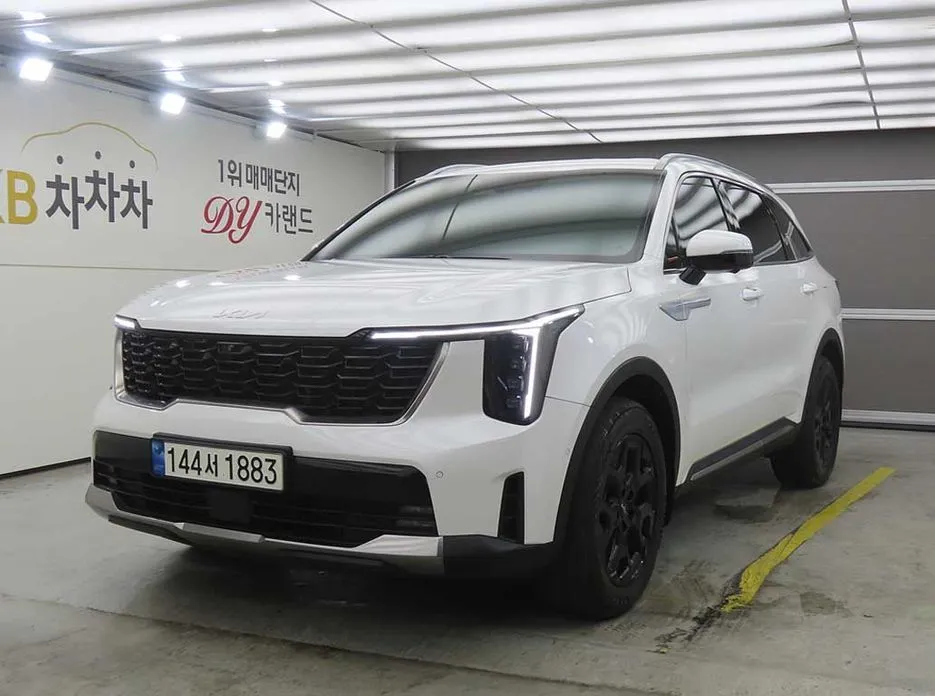 Kia Sorento — фото 1