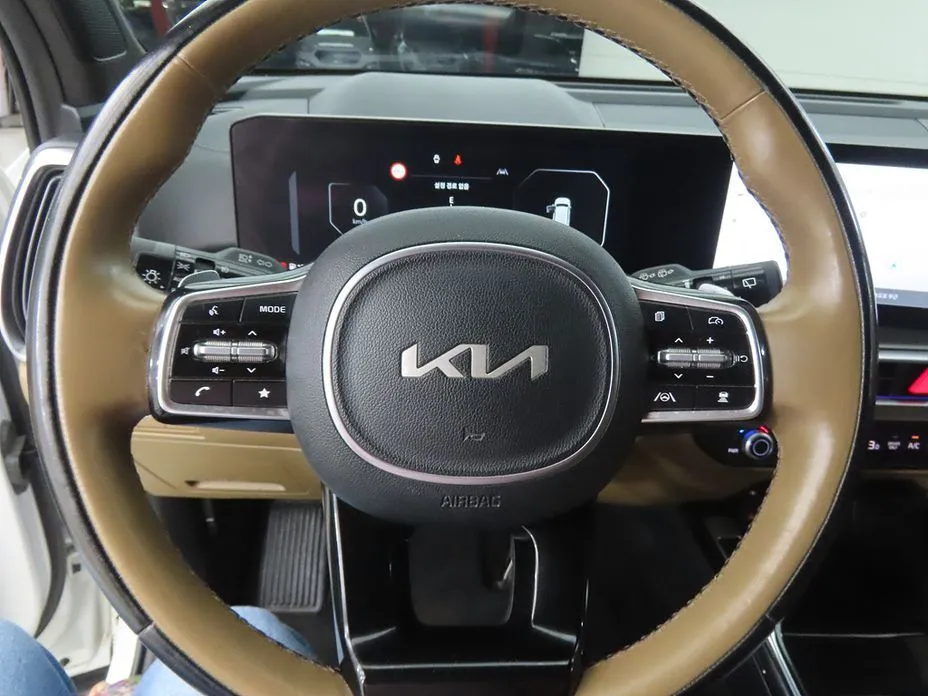 Kia Sorento — фото 3