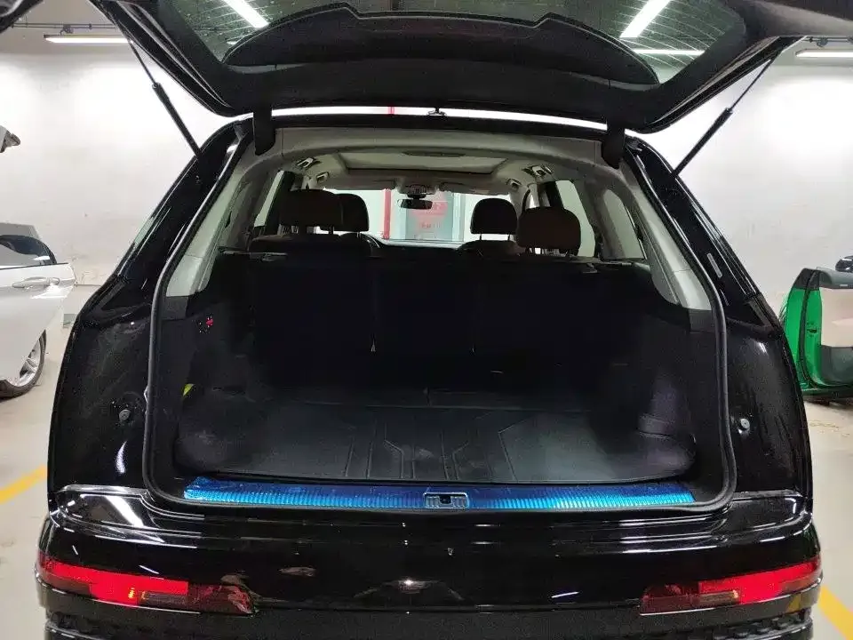 Audi Q7 — фото 4