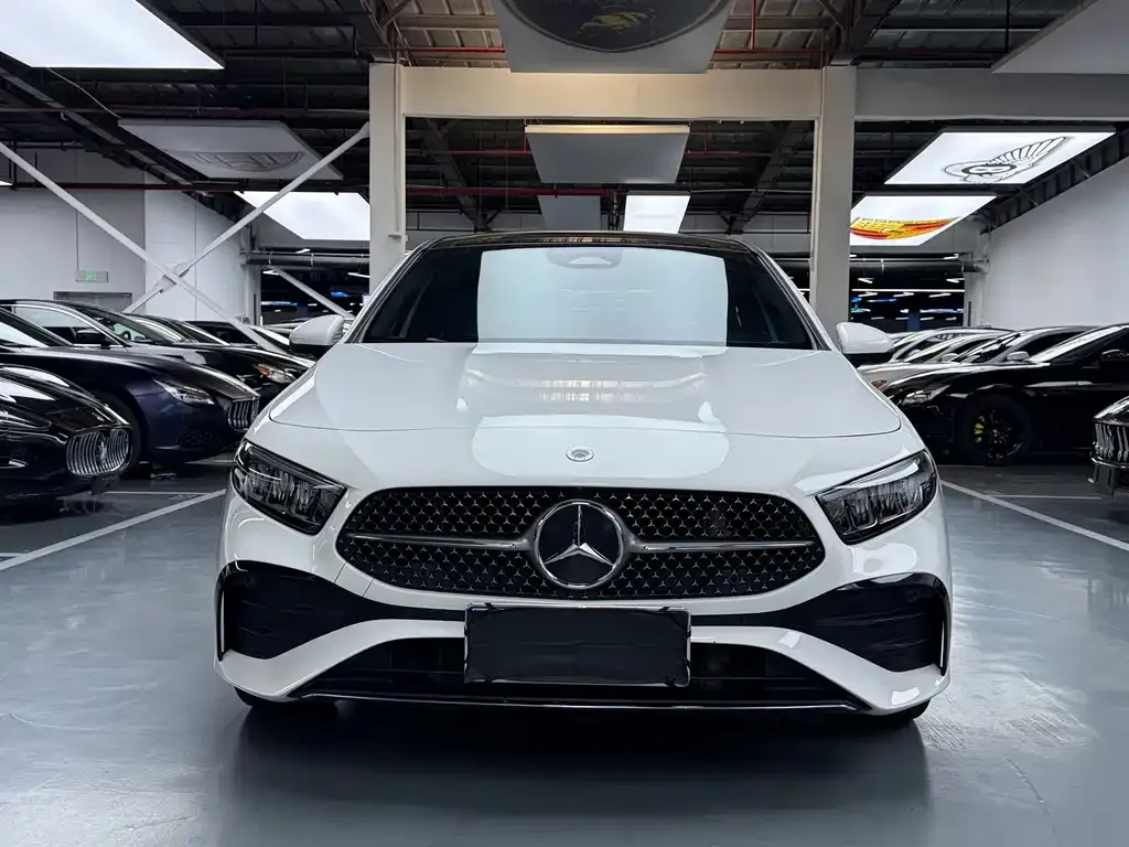 Mercedes-Benz A-Class — фото 2