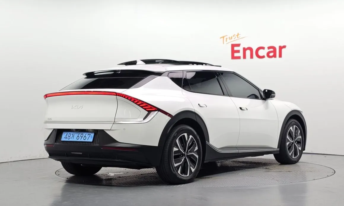 Kia EV6 — фото 2