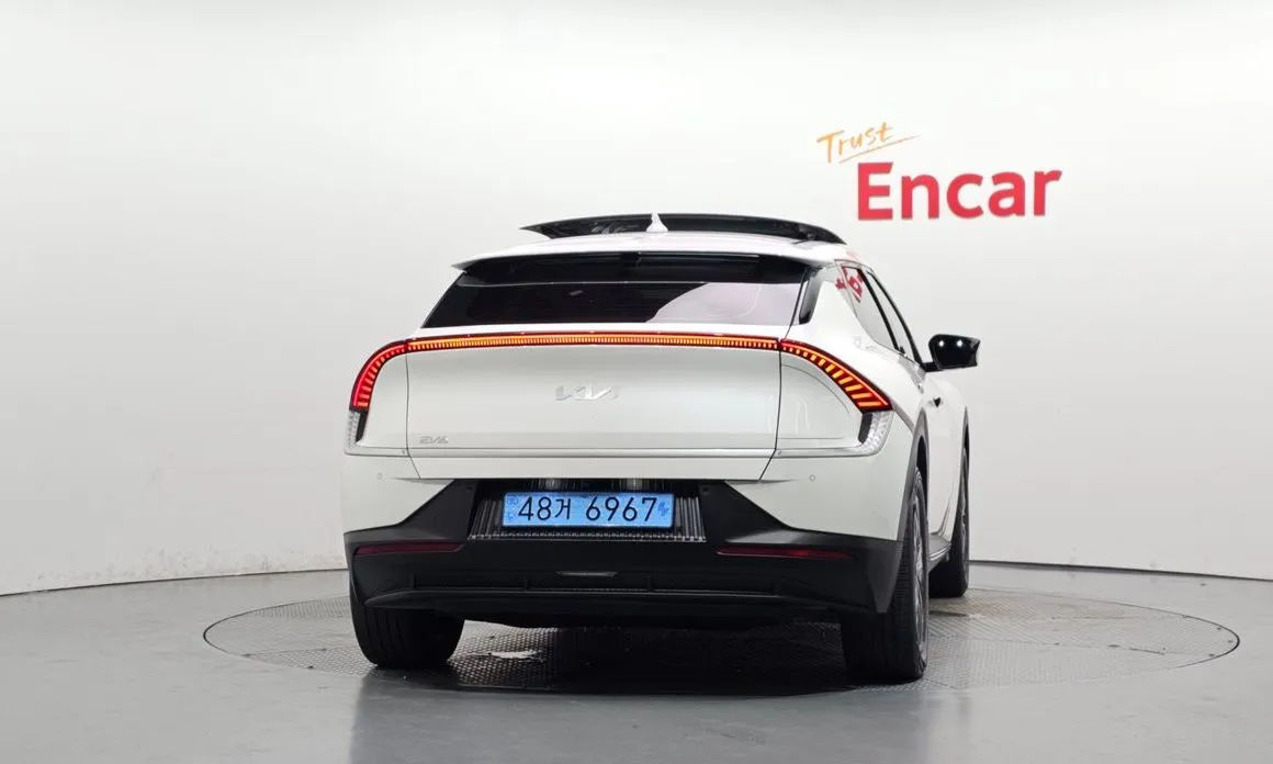 Kia EV6 — фото 6
