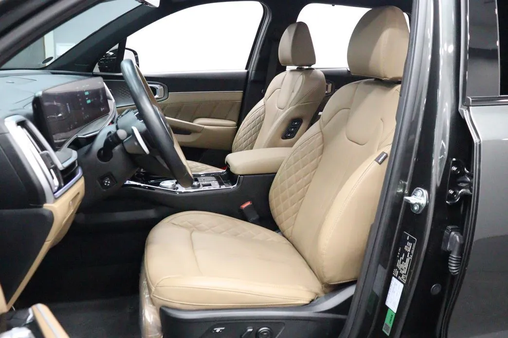 Kia Sorento — фото 10