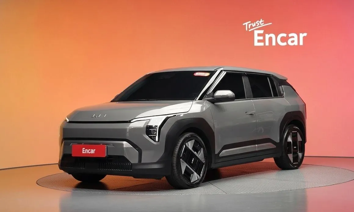 Kia EV3 — фото 1
