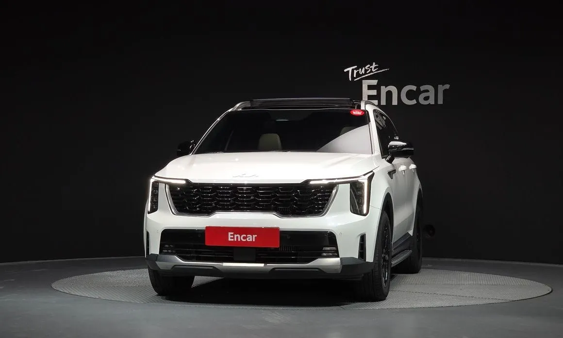 Kia Sorento — фото 9