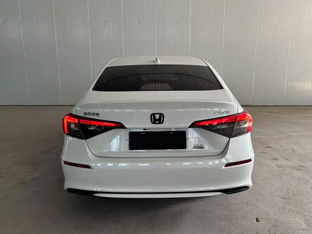Honda Civic — фото 3