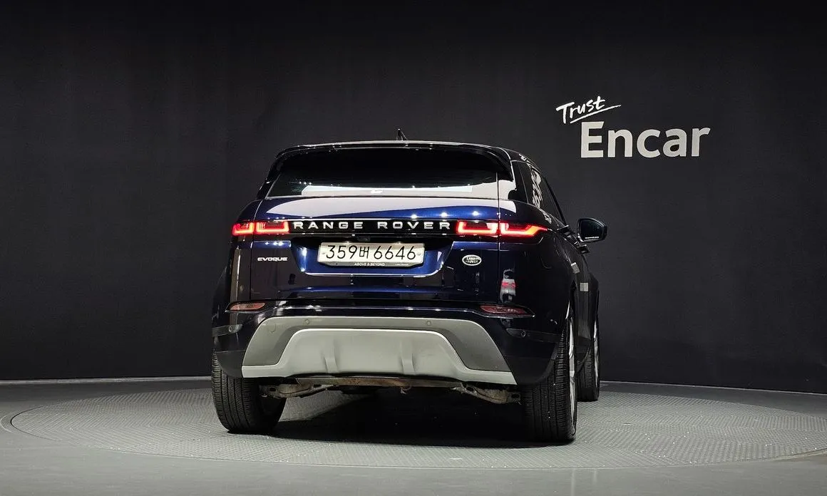 Land Rover Range Rover Evoque — фото 5