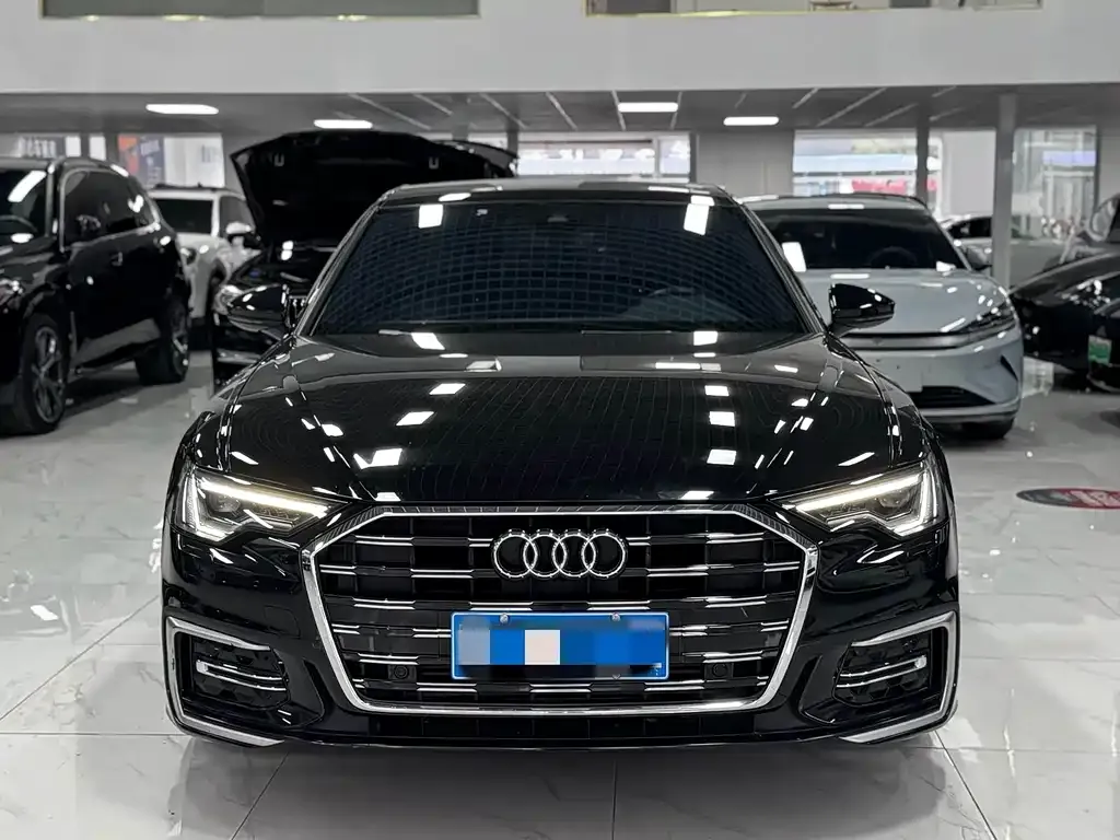 Audi A6L — фото 7
